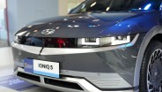 Jalan Jauh Pake Mobil Listrik Bebas Khawatir dengan Hyundai Ioniq 5