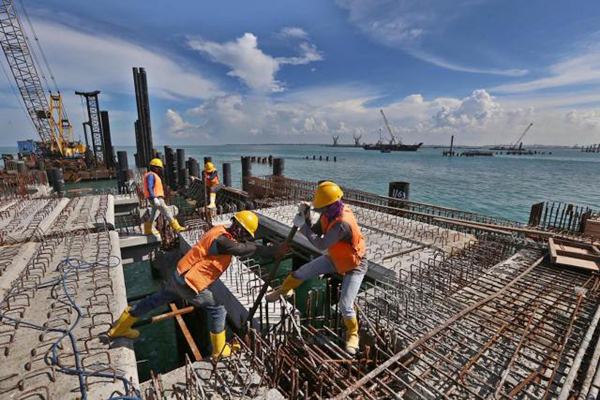 Proyek Pembangunan Pelabuhan Kuala Tanjung 