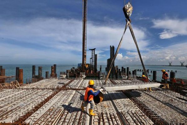 Proyek Pembangunan Pelabuhan Kuala Tanjung 