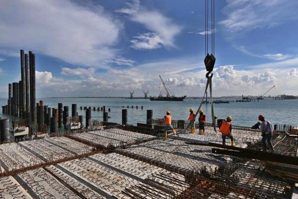 Proyek Pembangunan Pelabuhan Kuala Tanjung 