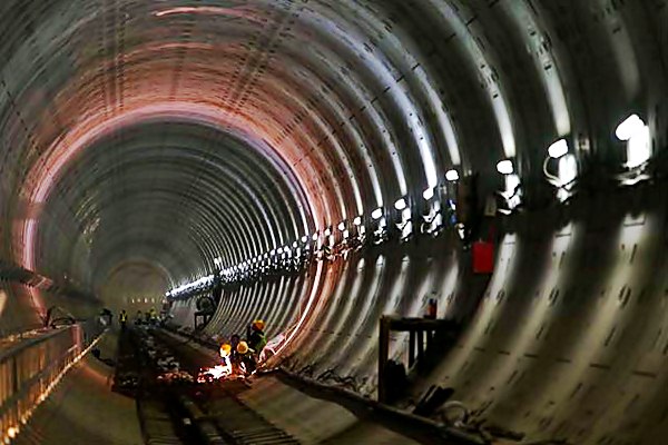 Pembangunan Proyek MRT Dipercepat