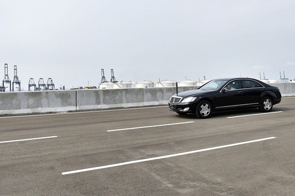 Jalan Tol Akses Pelabuhan Tanjung Priok Resmi Beroperasi