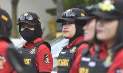 Awas Ada Polwan Anti-Bandit di Surabaya