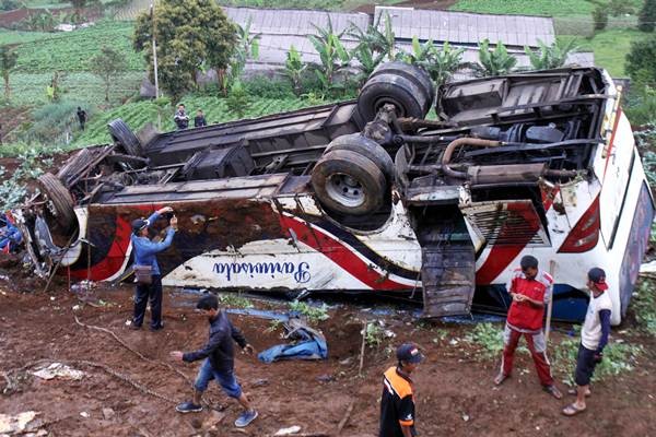 Kecelakaan Maut Bus Pariwisata di Puncak