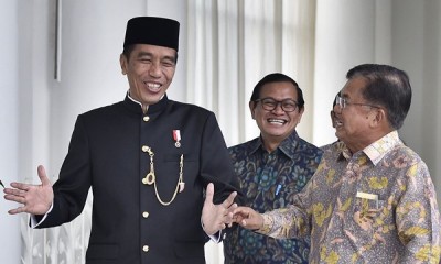 Foto-foto Candid Keakraban Presiden Jokowi dan Wapres JK