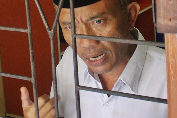 Penulis Buku Jokowi Undercover Divonis 3 Tahun