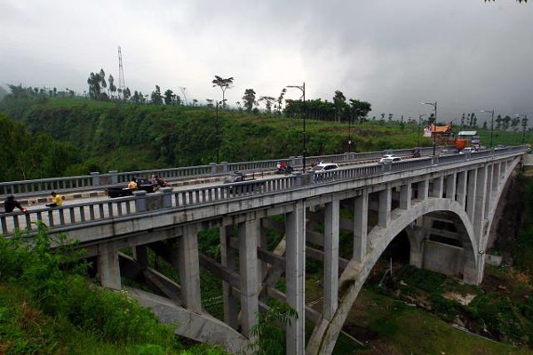 JEMBATAN SIGANDUL