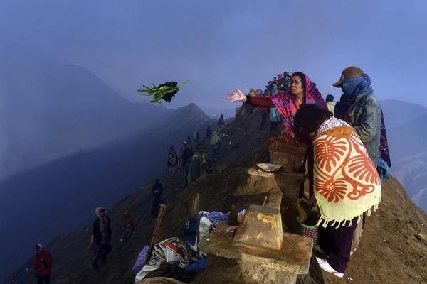 Tradisi Yadnya Kasada di Gunung Bromo