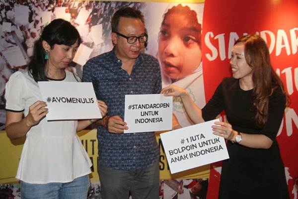 Satu Juta Bolpoin Untuk Anak Indonesia