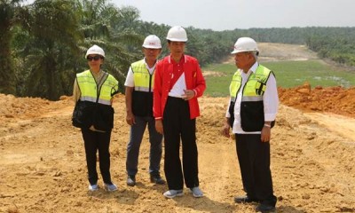 Presiden Jokowi Meninjau Proyek Jalan Tol Pekanbaru-Dumai