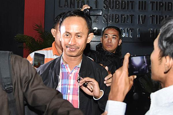 Ini Bupati Pamekasan Achmad Syafii Yang Terjaring OTT KPK