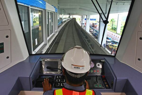 Menuju Bandara Soetta Bisa Naik Skytrain Ini