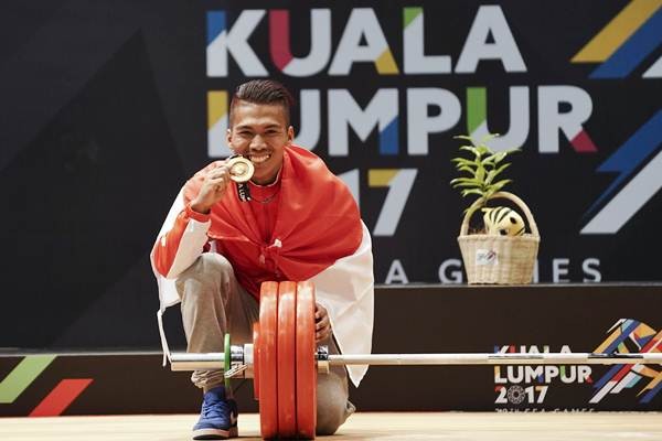 Angkatan Snatch Deni Berbuah Emas