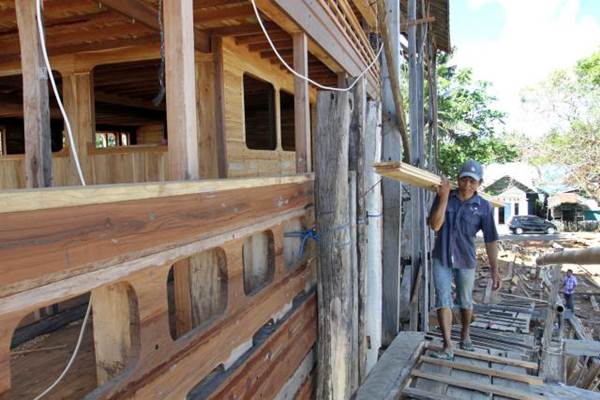 Kapal Pinisi Tana Beru Tembus Mancanegara