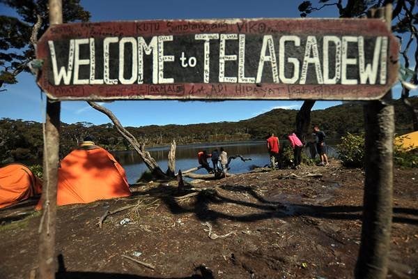 Wisata Telaga Dewi Puncak Gunung Singgalang 