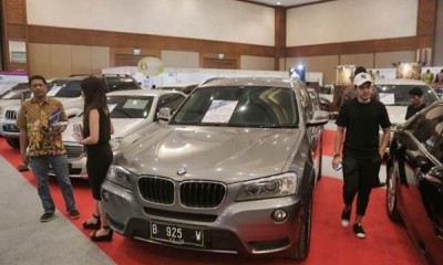 Belasan Mobil Mewah Rampasan KPK Dilelang