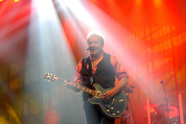 Air Supply Konser Celebration of Love di Surabaya