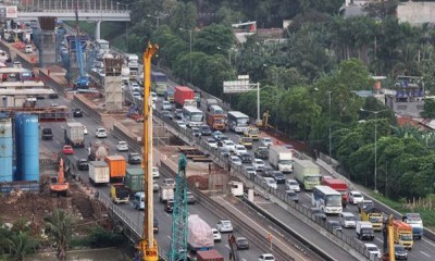 Pembangunan Jalan Tol Jakarta-Cikampek Dihentikan Sementara