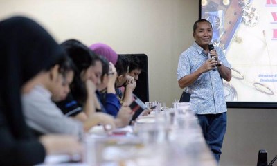 Uji Kompetensi Wartawan Bisnis Indonesia