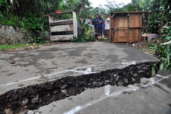 Bencana Tanah Bergerak di Banjarnegara