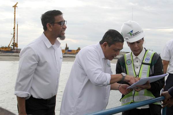 Tinjau Pembangunan Makassar New Port