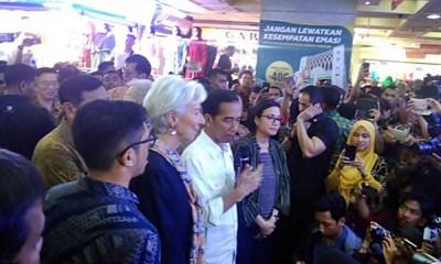 Presiden Jokowi Ajak Christine Lagarde Blusukan ke Pasar Tanah Abang