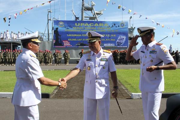 Dwi Sulaksono Jabat Komandan Lantamal VI