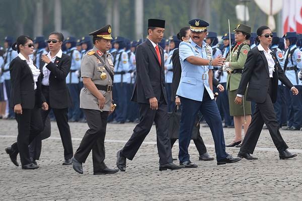 Kali Ini Jokowi Dikawal Paspampres Wanita