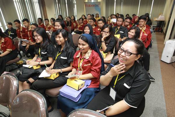 Mahasiswa Sanata Dharma Yogyakarta Kunjungi Bisnis Indonesia