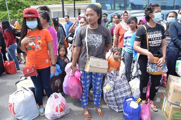Wajah Pekerja Migran Indonesia yang Dideportasi Malaysia