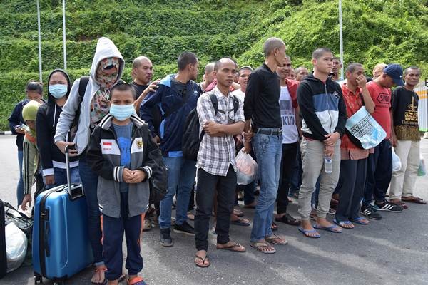Wajah Pekerja Migran Indonesia yang Dideportasi Malaysia