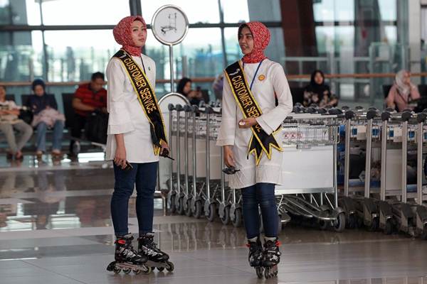 Ada Petugas Customer Service Mobile di Bandara Soekarno-Hatta
