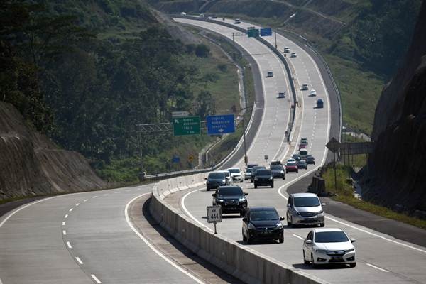 Jalan Tol Semarang-Salatiga Lancar