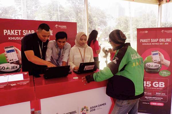 GO-JEK dan Telkomsel Luncurkan Paket Siap Online