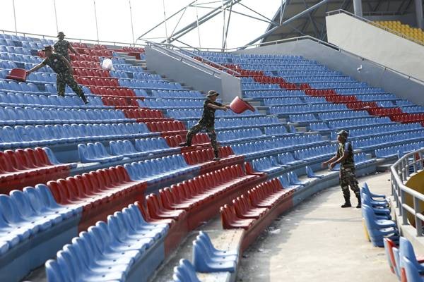 Kursi Rusak di Stadion Gelora Sriwijaya Jakabaring