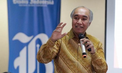 Theo Lekatompessy Berbicara dalam Leaders Day Bisnis Indonesia