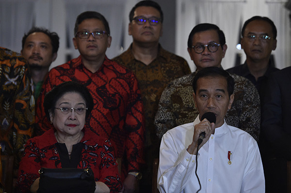 MA\'RUF AMIN CAWAPRES 