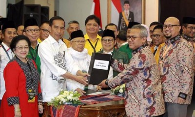 Pasangan Jokowi dan Ma\'ruf Amin Daftar ke KPU