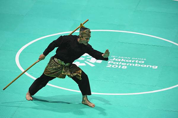 Sugianto Raih Emas Tunggal Putra Pencak Silat Seni Asian Games 2018