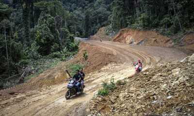 Proyek Jalan Pararel Perbatasan Kalimantan Timur