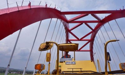 Proyek Pembangunan Jalan Tol Semarang-Batang