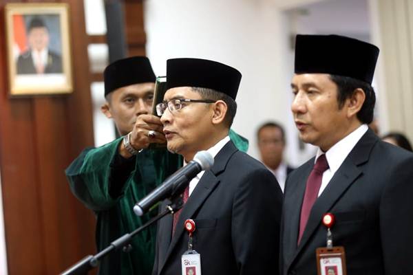 Sertijab Kepala OJK Regional 2 Jawa Barat