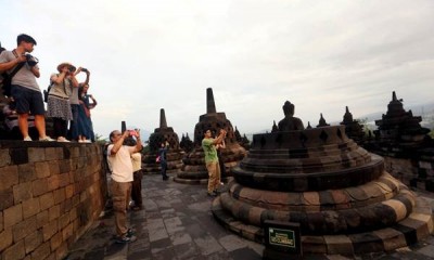 Wisata Matahari Terbit dari Candi Borobudur