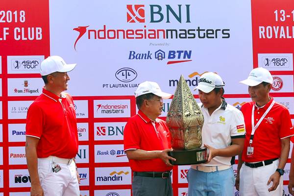Poom Saksansin Juara BNI Indonesian Masters 2018
