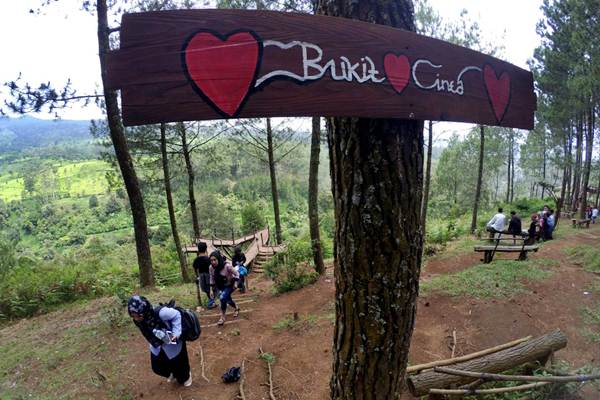 Wana Wisata Curug Layung, Bandung Barat