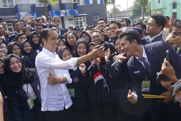 Presiden Jokowi Resmikan Rusun di Tulungagung