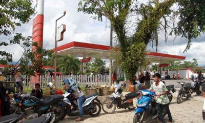 Antrean Panjang Pembelian BBM di Kabupaten Luwu Utara