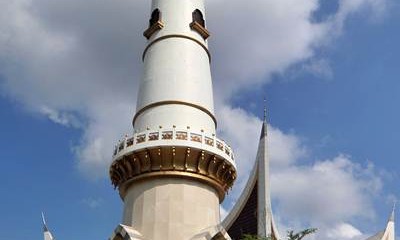 Wisata Menara Pandang Masjid Raya Sumatra Barat