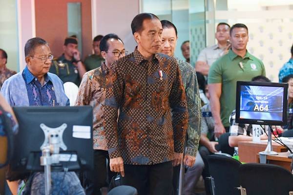 Presiden Jokowi Tinjau Layanan Online Single Submission BKPM