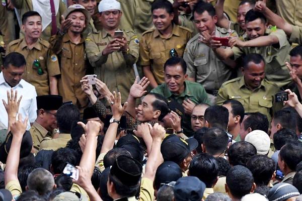 Suasana Pertemuan Presiden Jokowi dengan Perangkat Desa
